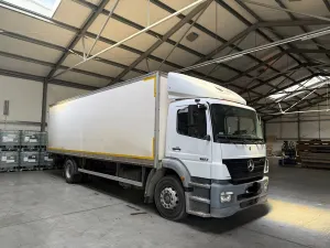Mercedes-Benz Axor 2005