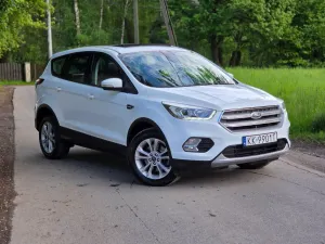 Ford Kuga II 2.0 TDCi 2x4 Titanium 2017