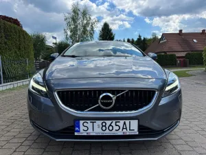Volvo V40 II 2016