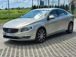 Volvo S60 II T5 Geartronic Summum 2016
