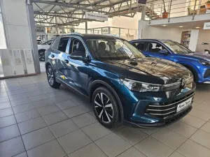 Volkswagen Tiguan III 1.5 eTSI Elegance DSG 2024