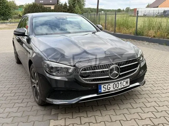 Mercedes-Benz E W213 300 de 4Matic 9G-TRONIC Avantgarde 2020