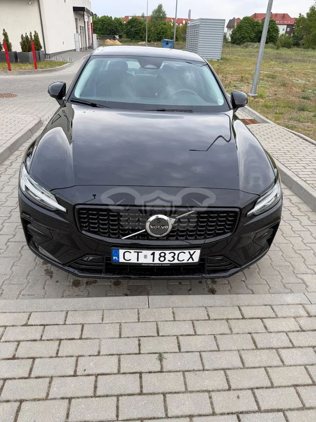 Volvo S60 III B4 B Plus Dark 2023