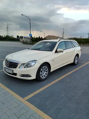 Mercedes-Benz E W212/W207 200 CDI DPF BlueEFFICIENCY Automatik 2010