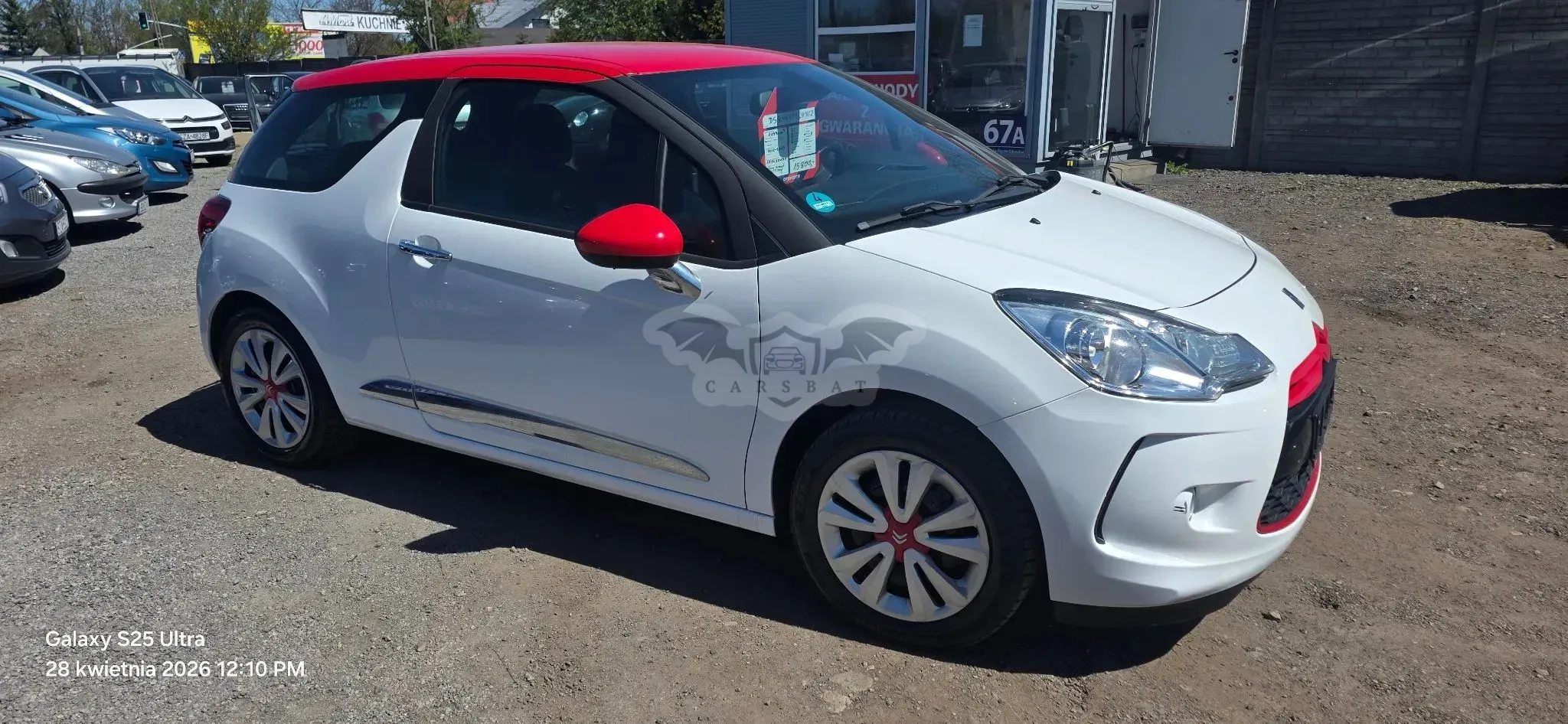 Citroën DS3 PureTech 82 CONNECTED CHIC 2012