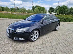Opel Insignia A 2.0 T Sport 2010