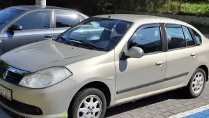 Renault Thalia 1.2 16V Access 2011