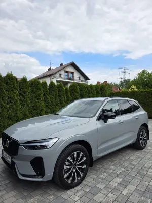 Volvo XC60 II B4 B Plus Dark 2023