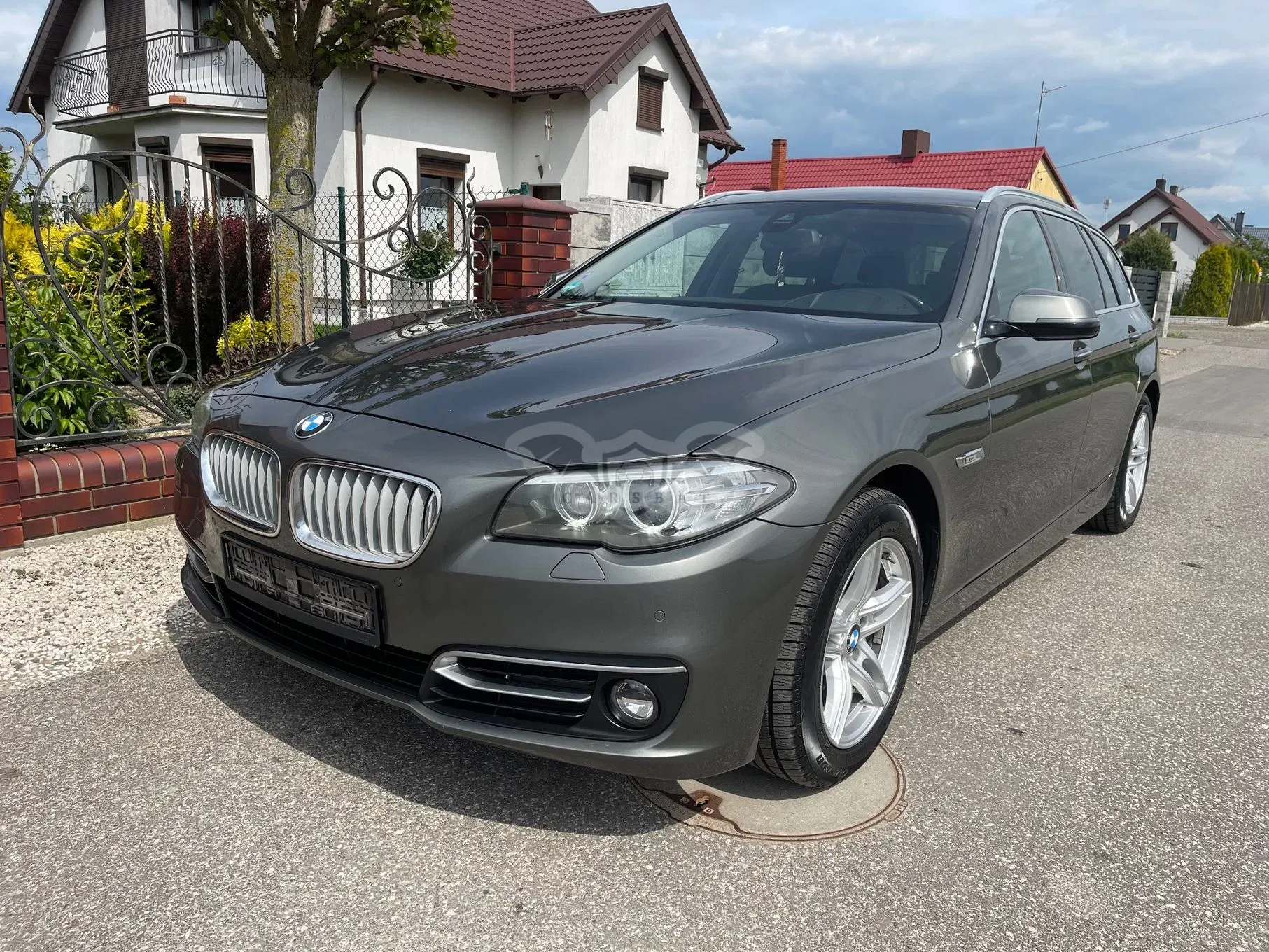 BMW 5 Series F10/F11 525d Sport-Aut Modern Line 2014