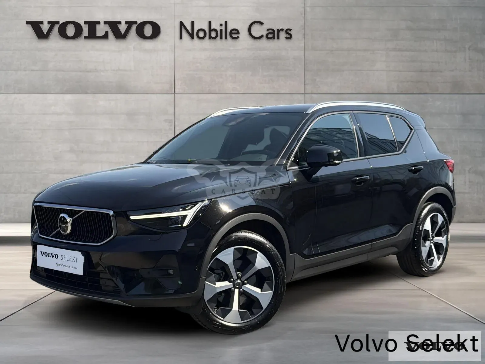 Volvo XC40 2025