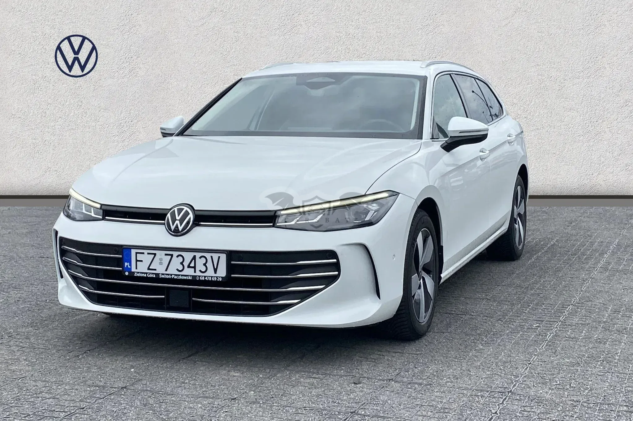Volkswagen Passat B9 2.0 TDI SCR Business Plus DSG 2024