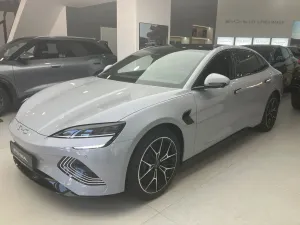 BYD Seal 82.5kWh Excellence AWD 2025