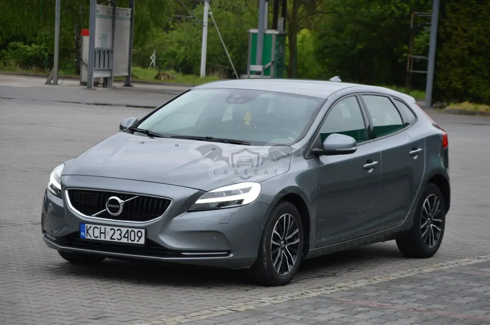 Volvo V40 II D2 Momentum 2018