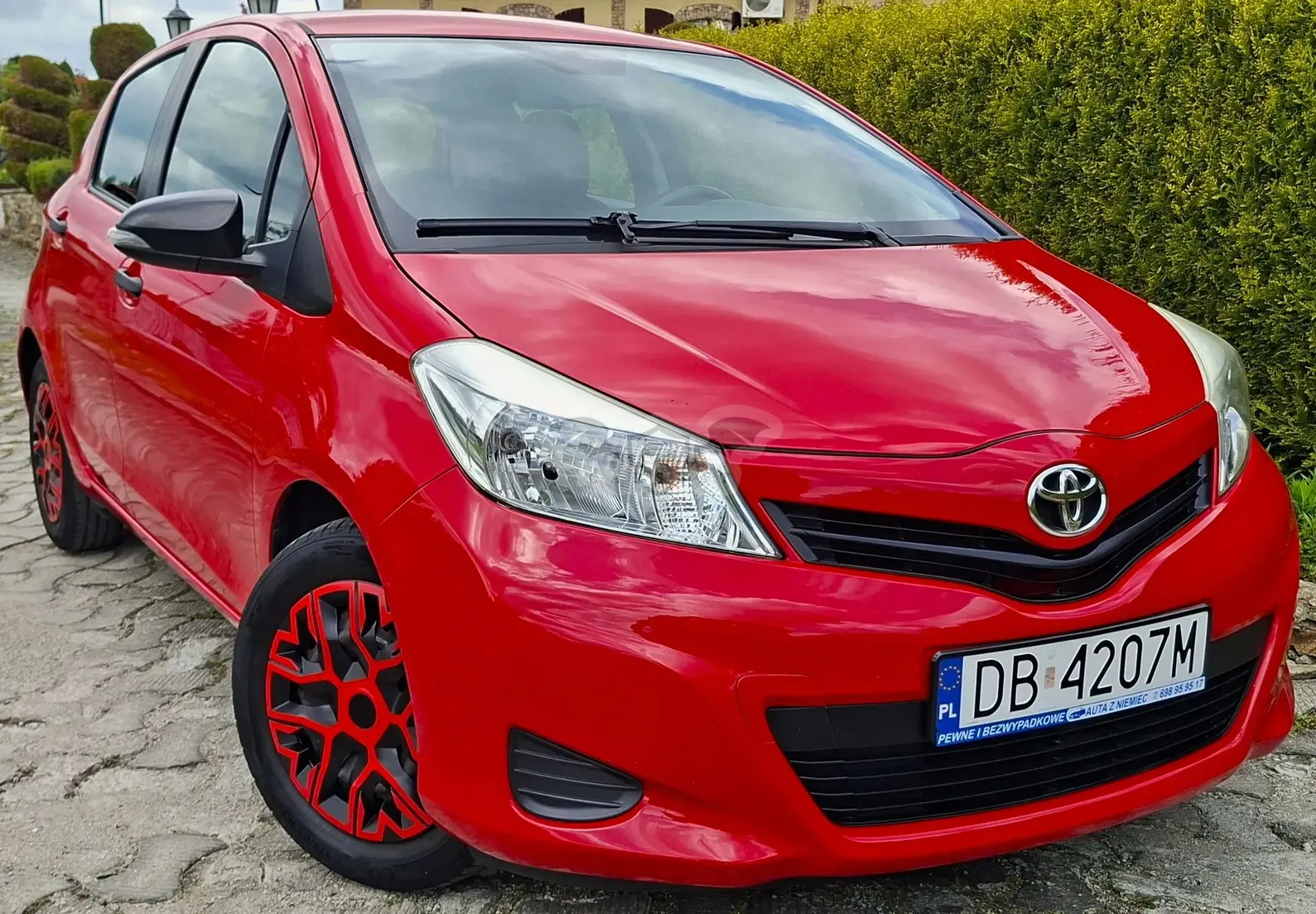 Toyota Yaris III 1.0 VVT-i Cool Edition 2012