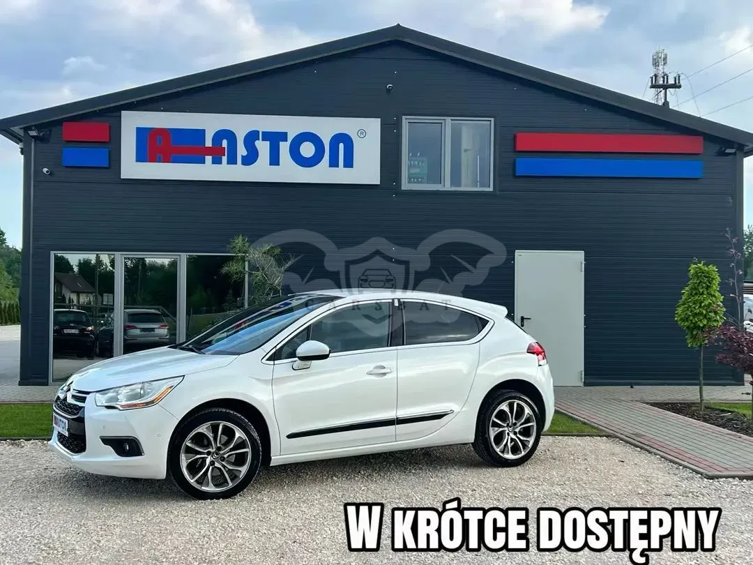 Citroën DS4 HDi 165 SoChic 2012