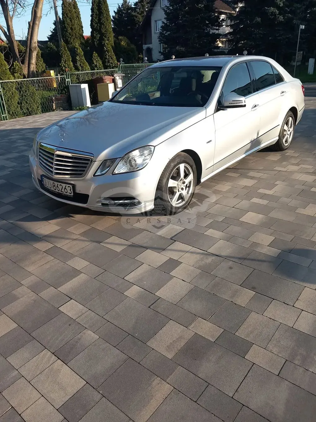 Mercedes-Benz E W212/W207 200 BlueTEC 7G-TRONIC Elegance 2012