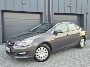Opel Astra J 1.4 Enjoy 2013