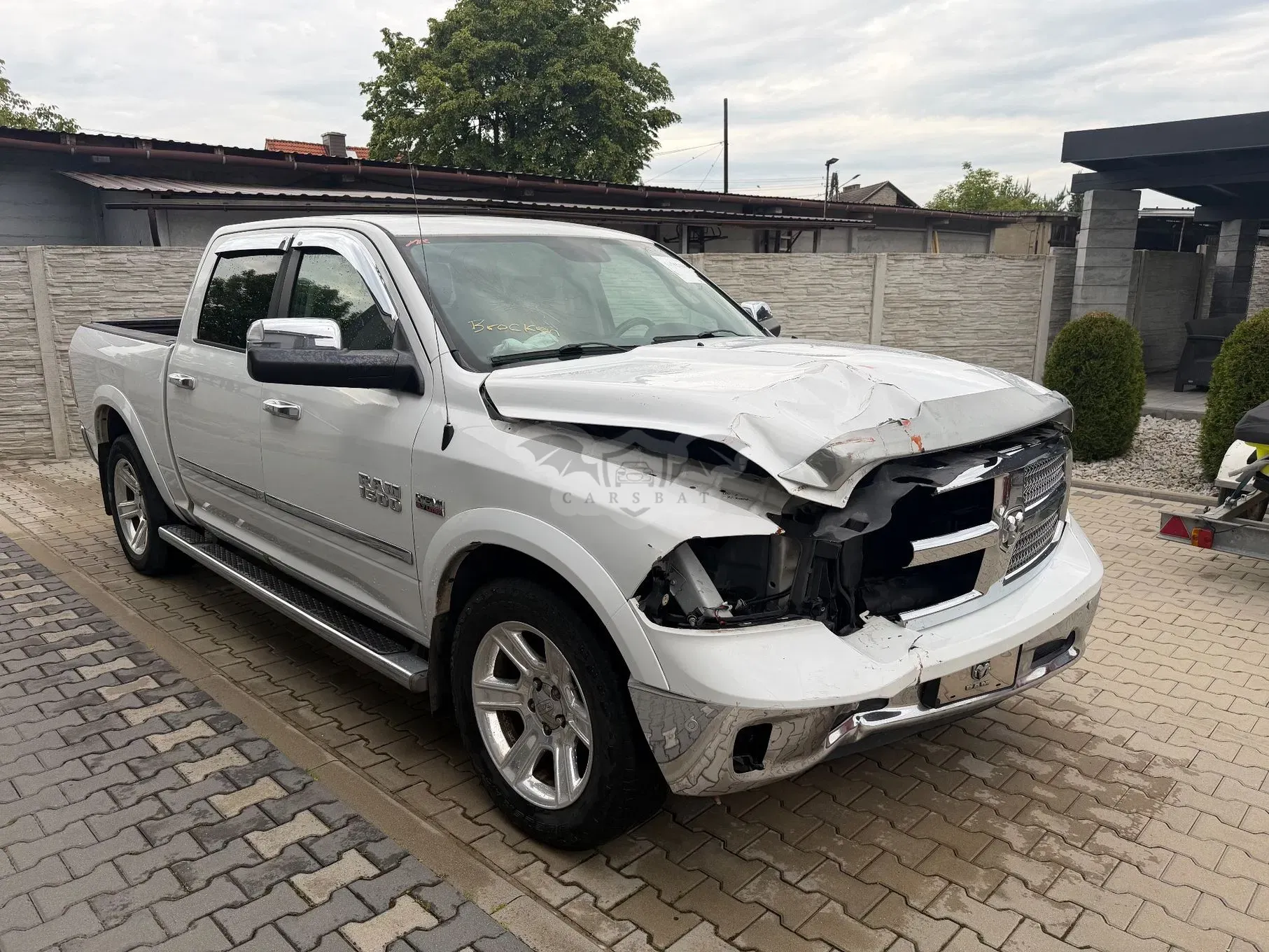 Dodge RAM 5.7 4x4 2015