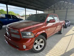 Dodge RAM 5.7 4x4 2013