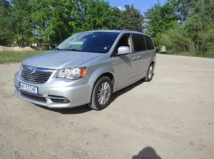 Lancia Voyager 2.8CRD Gold 2013