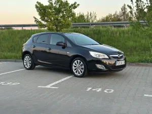Opel Astra J 1.4 Turbo 2012