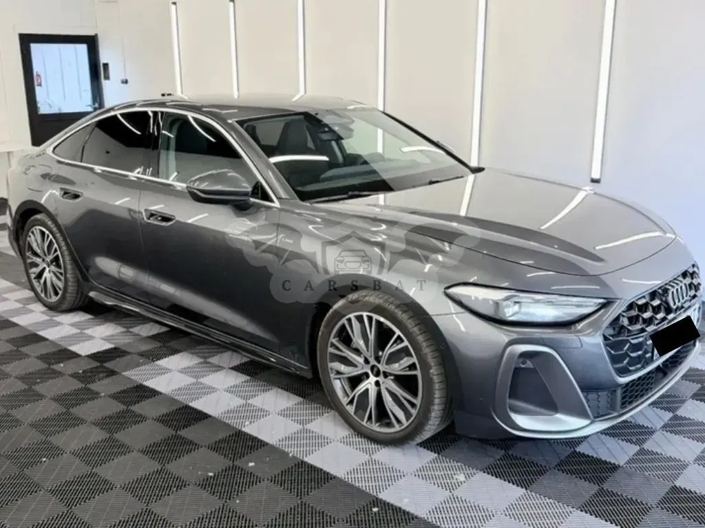 Audi A5 B10 TFSI S tronic 2025