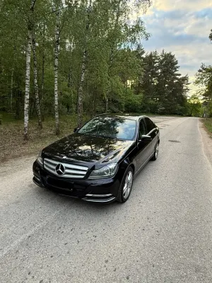 Mercedes-Benz C W204 250 CDI BlueEff Avantgarde 4-Matic 2011