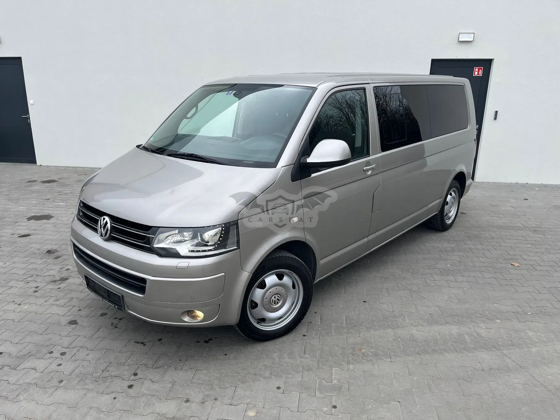 Volkswagen Caravelle L2 Trendline Mixt 4Motion 2012
