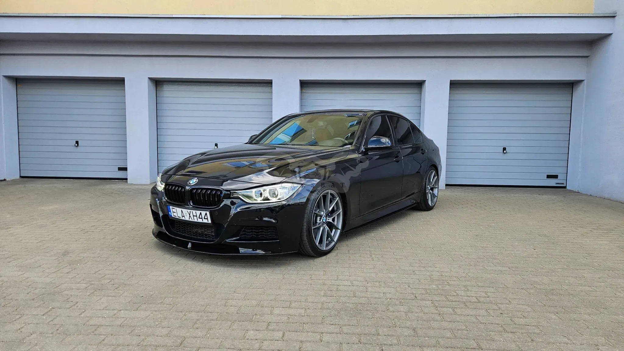 BMW 3 Series F30/F31 335i xDrive Sport-Aut Sport Line 2013