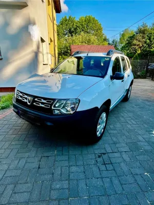 Dacia Duster I 1.6 16V 105 4x2 Laureate 2013