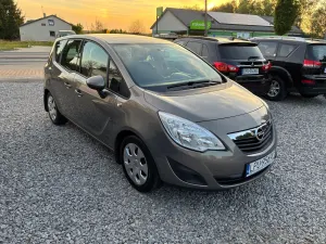 Opel Meriva II 1.4 Active 2011