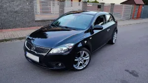 Kia Ceed 1.4 Comfort + 2013