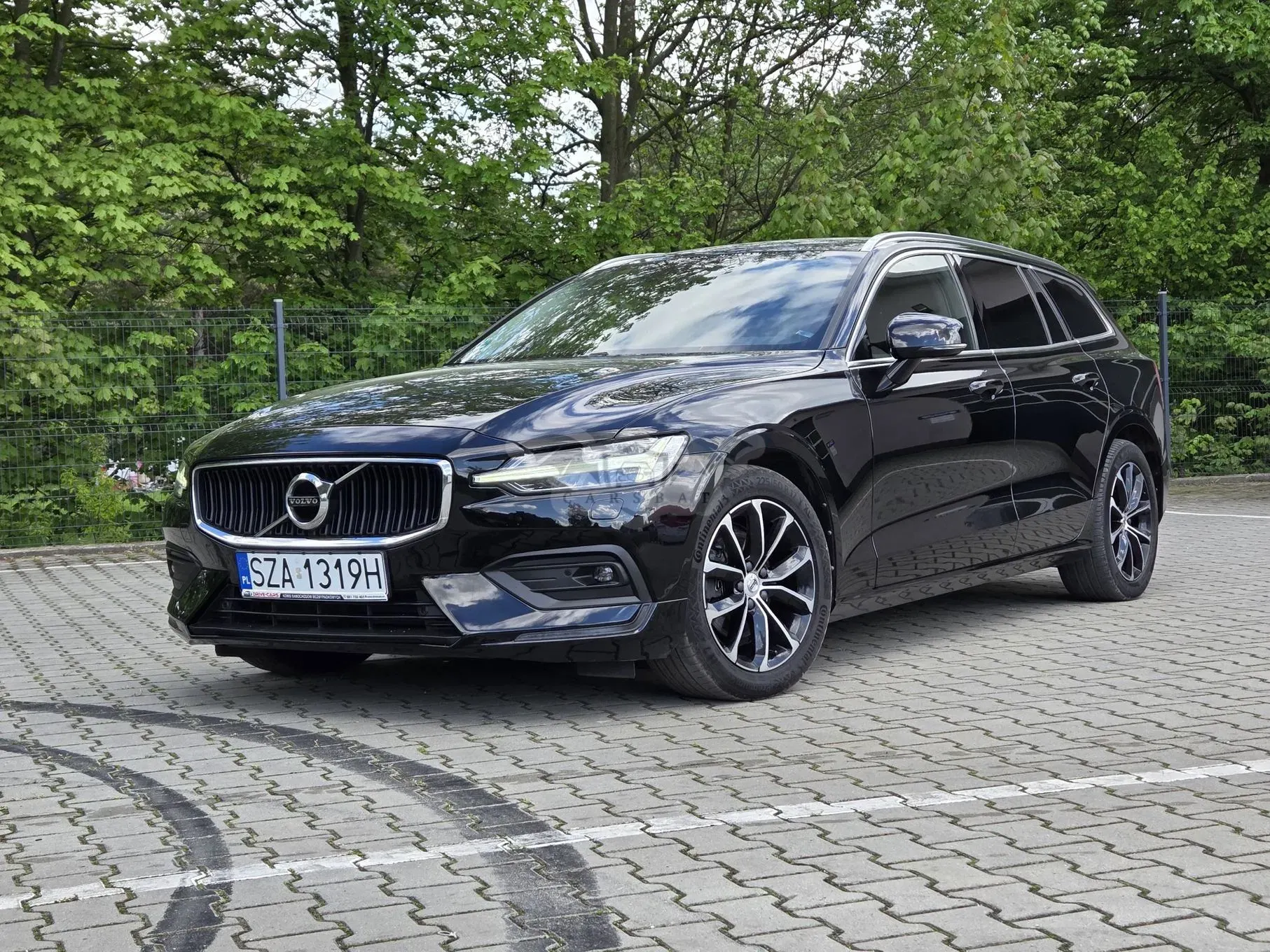 Volvo V60 II D4 Geartronic Momentum 2019