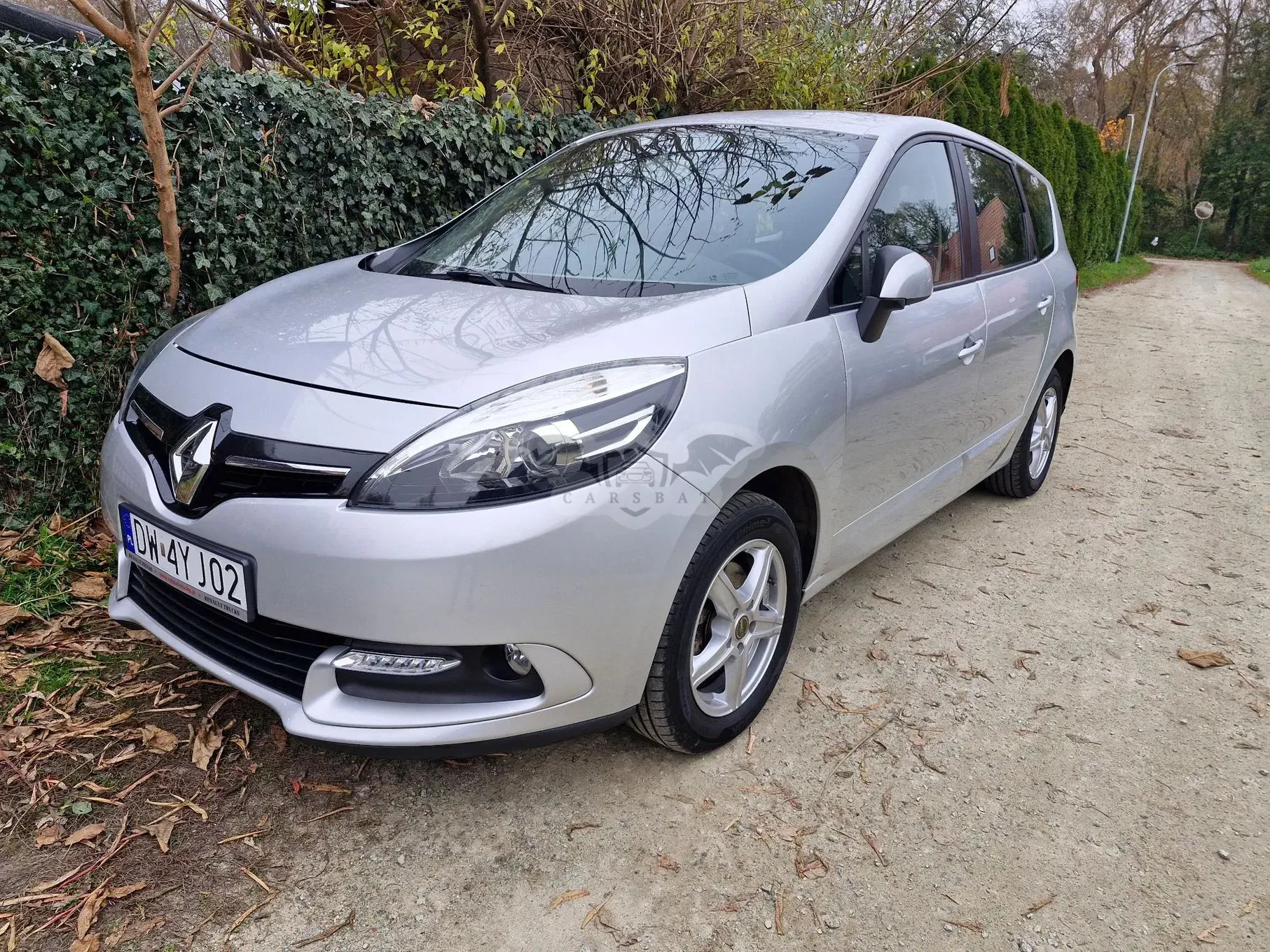 Renault Scenic III ENERGY TCe 115 S&S Paris 2013