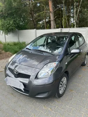 Toyota Yaris II 1.33 Active 2011