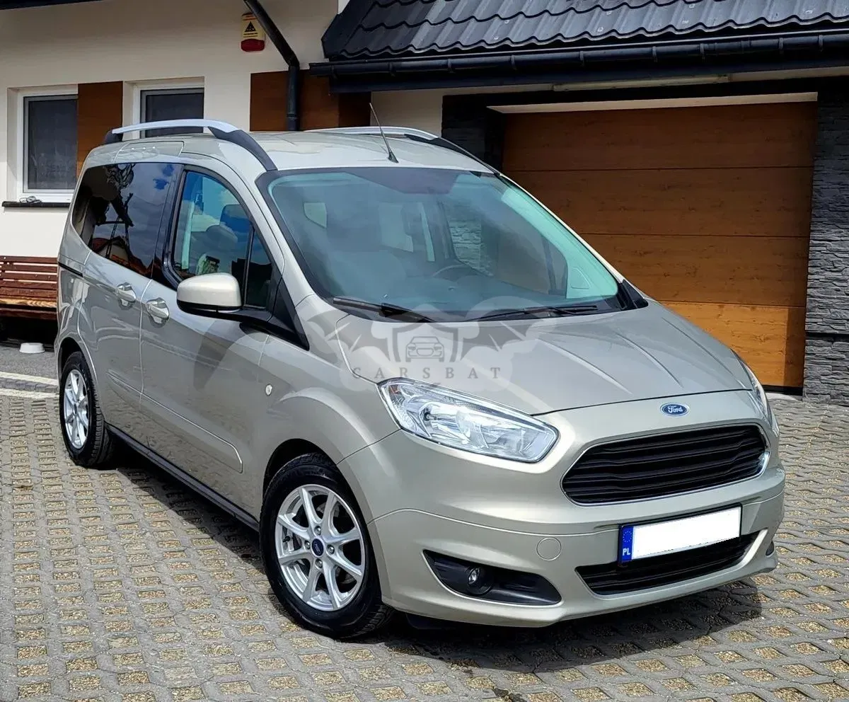 Ford Tourneo Courier 1.0 EcoBoost S&S Titanium 2017