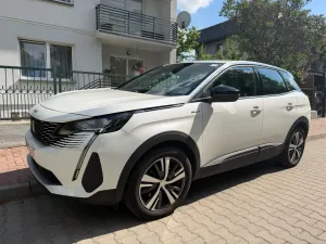 Peugeot 3008 II 1.6 PureTech Hybrid PHEV Active Pack S&S EAT8 2023