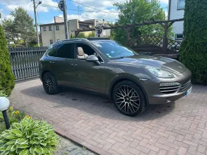 Porsche Cayenne II Platinum Edition 2010