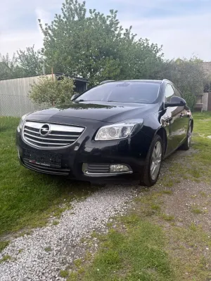 Opel Insignia A 2.0 CDTI Cosmo 4x4 S&S 2011