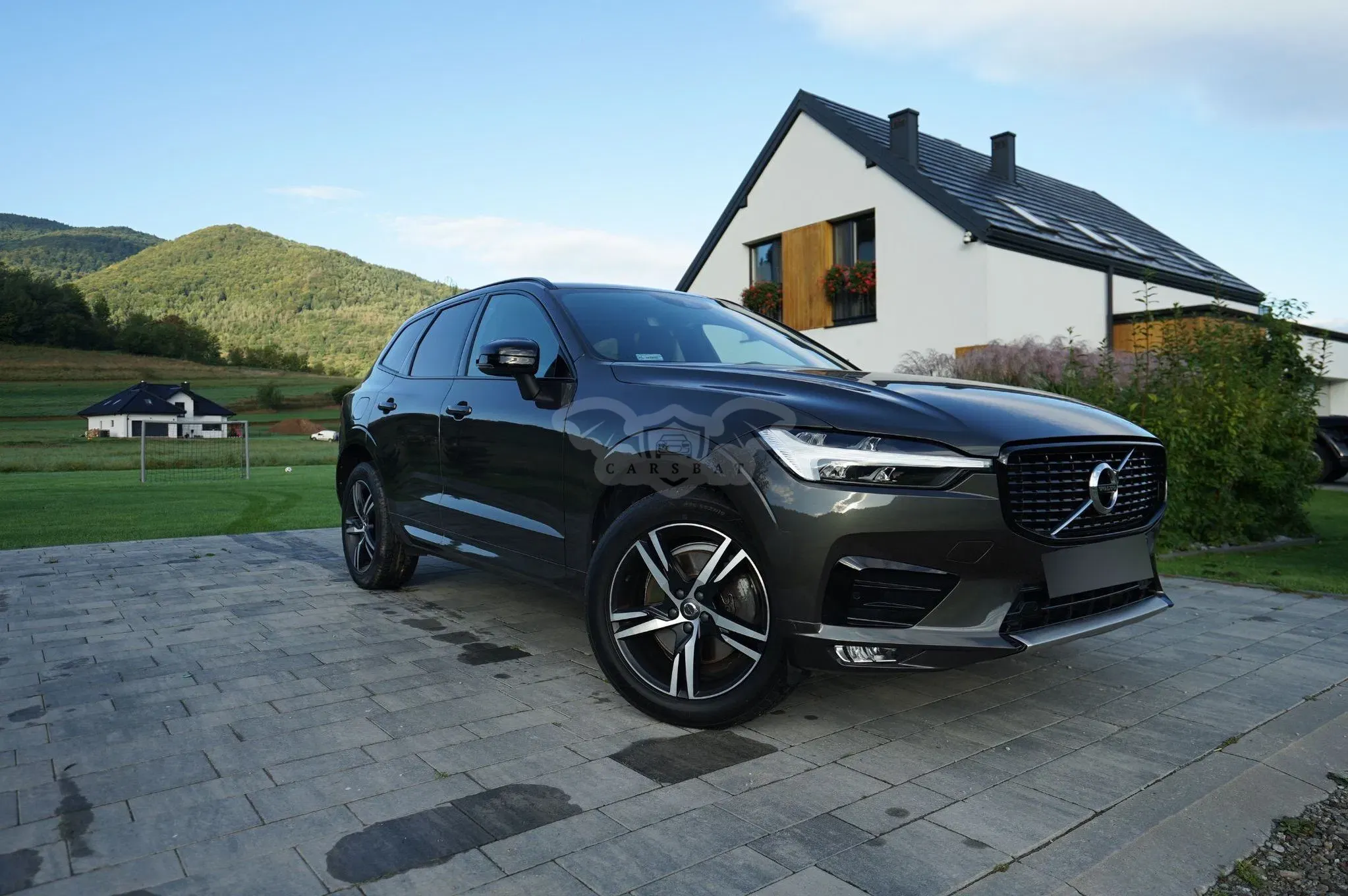Volvo XC60 II B4 D AWD R-Design 2021