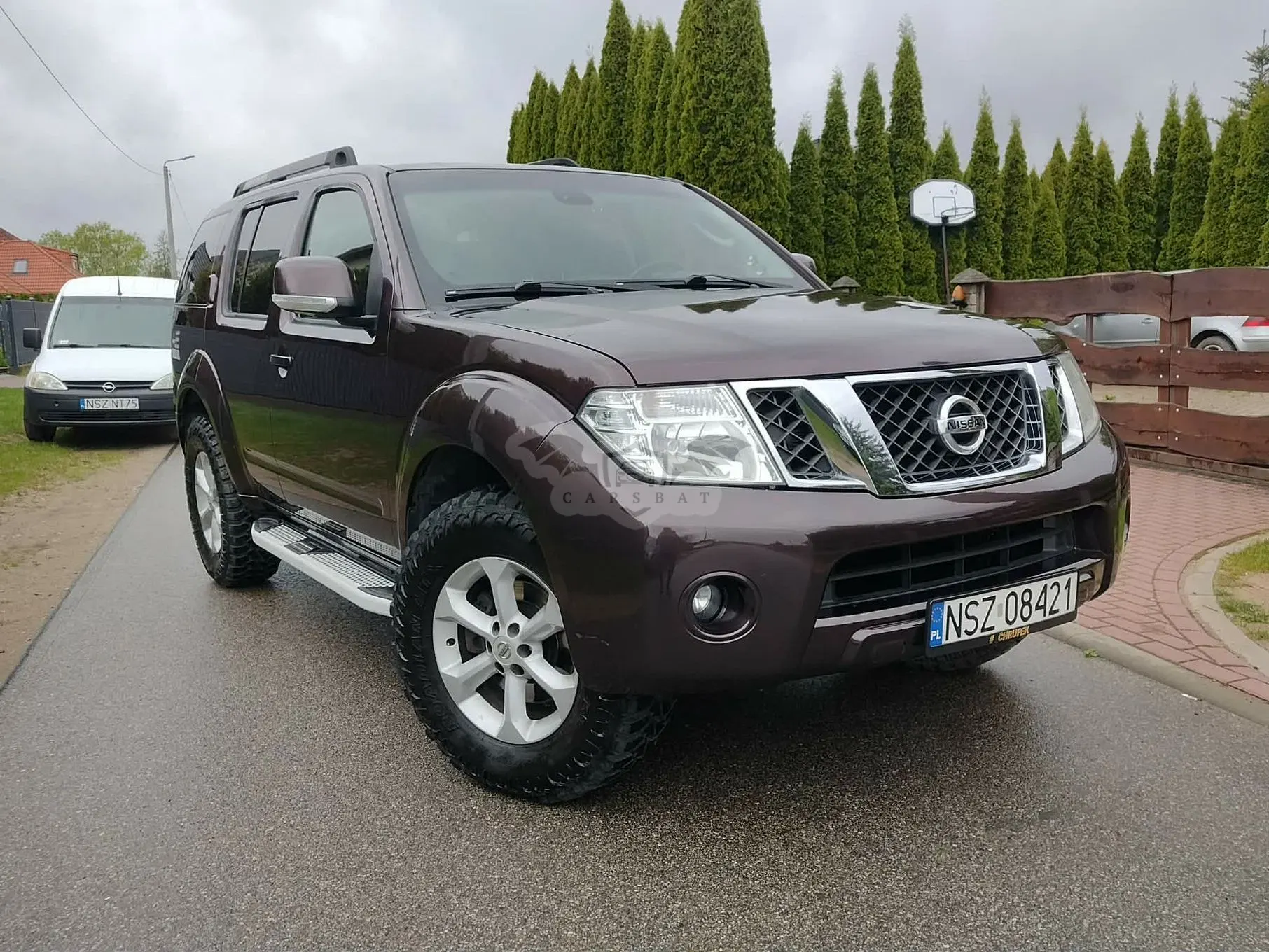 Nissan Pathfinder 2.5 DCi LE 2010