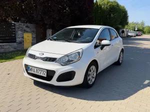 Kia Rio III 1.2 Business Line 2015