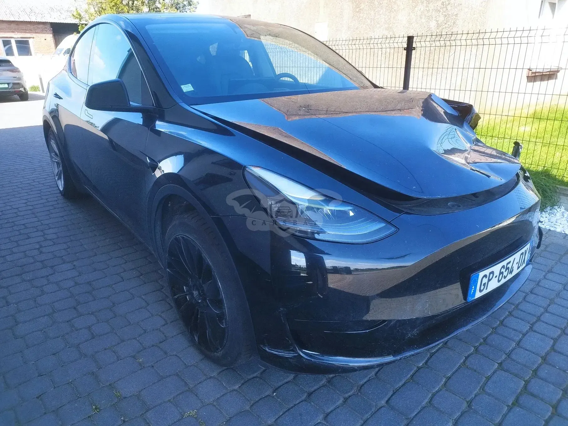 Tesla Model y 2023