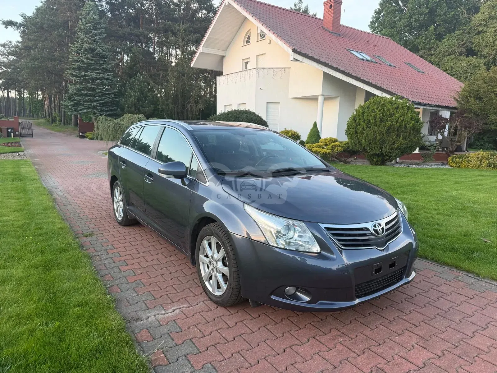 Toyota Avensis III 2.2 D-4D Executive 2009