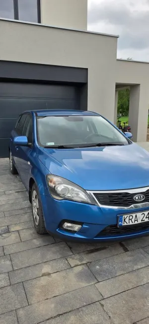 Kia Ceed I 1.4 Comfort + 2009