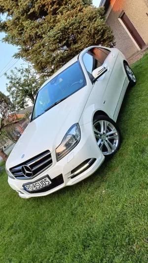 Mercedes-Benz C W204 2011