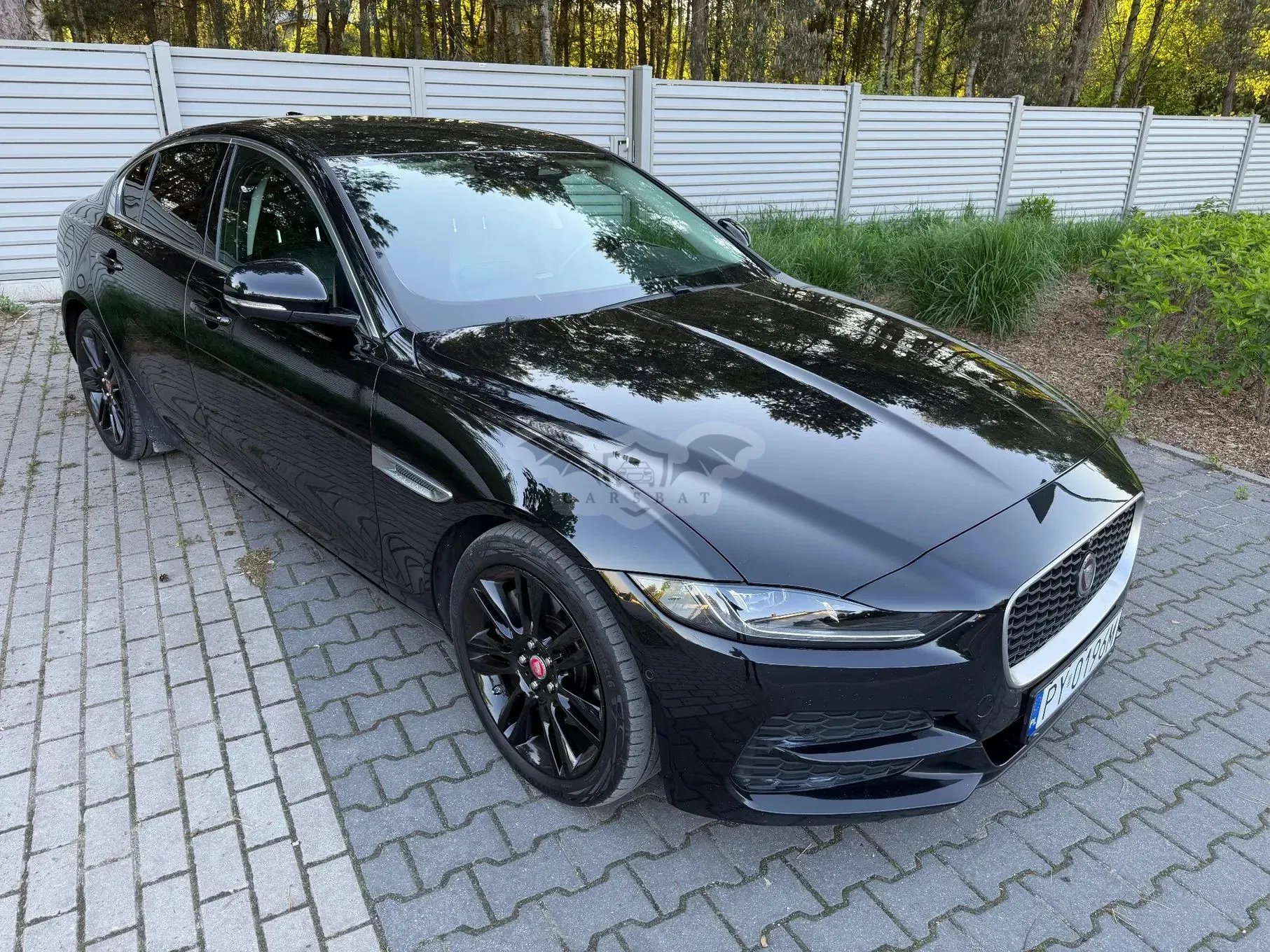 Jaguar XE 2.0 D200 mHEV AWD R-Dynamic S 2021