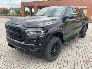 RAM 1500 5.7 Crew Cab Bighorn 2019