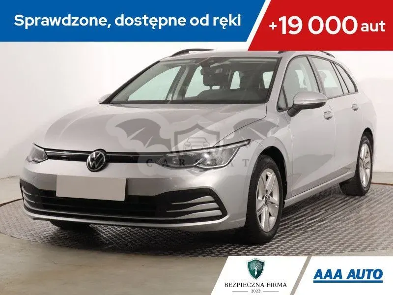 Volkswagen Golf VIII 2021