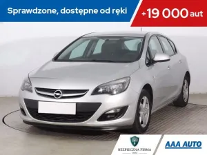 Opel Astra J 2012